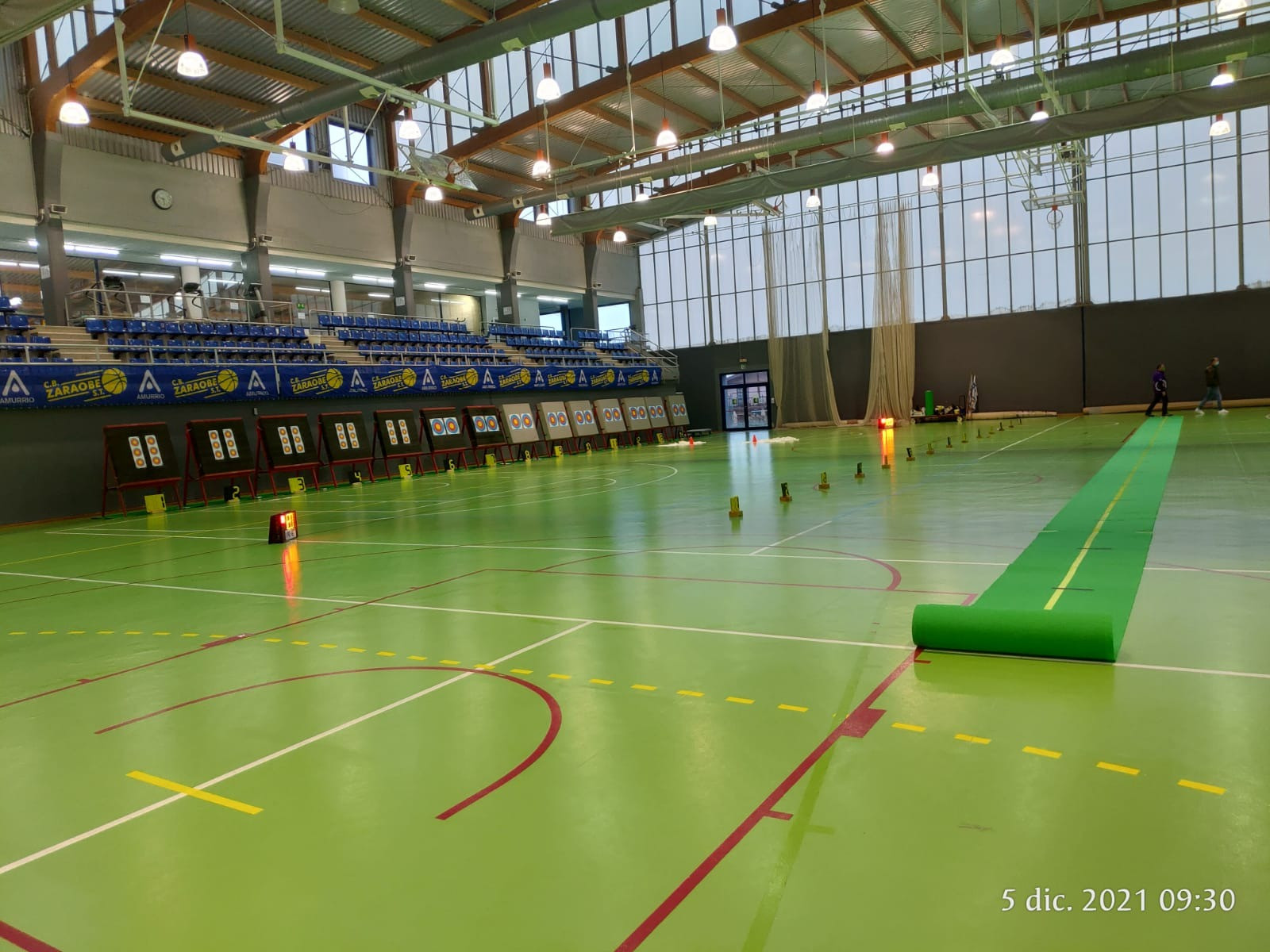 indoor araba 21 22 f02